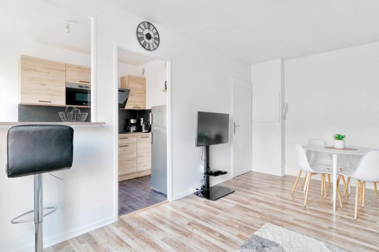 Апартаменты Modern And Cosy Flat In Serris 20 Mn By Walk To Disneyland Paris - Welkeys Экстерьер фото